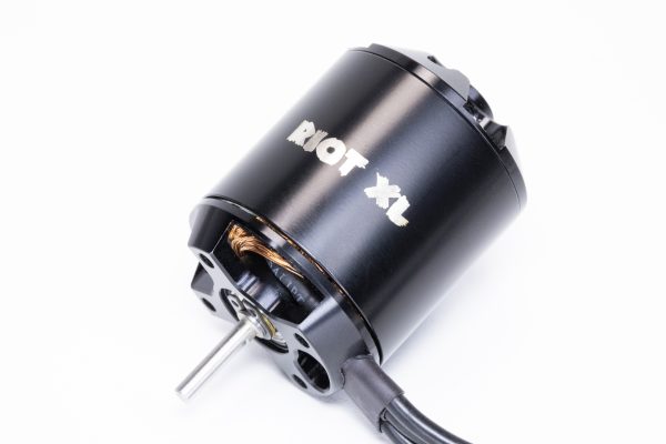 Team Brood Riot XL 47mm Sensorless Outrunner Brushless Crawler Motor (1100Kv)