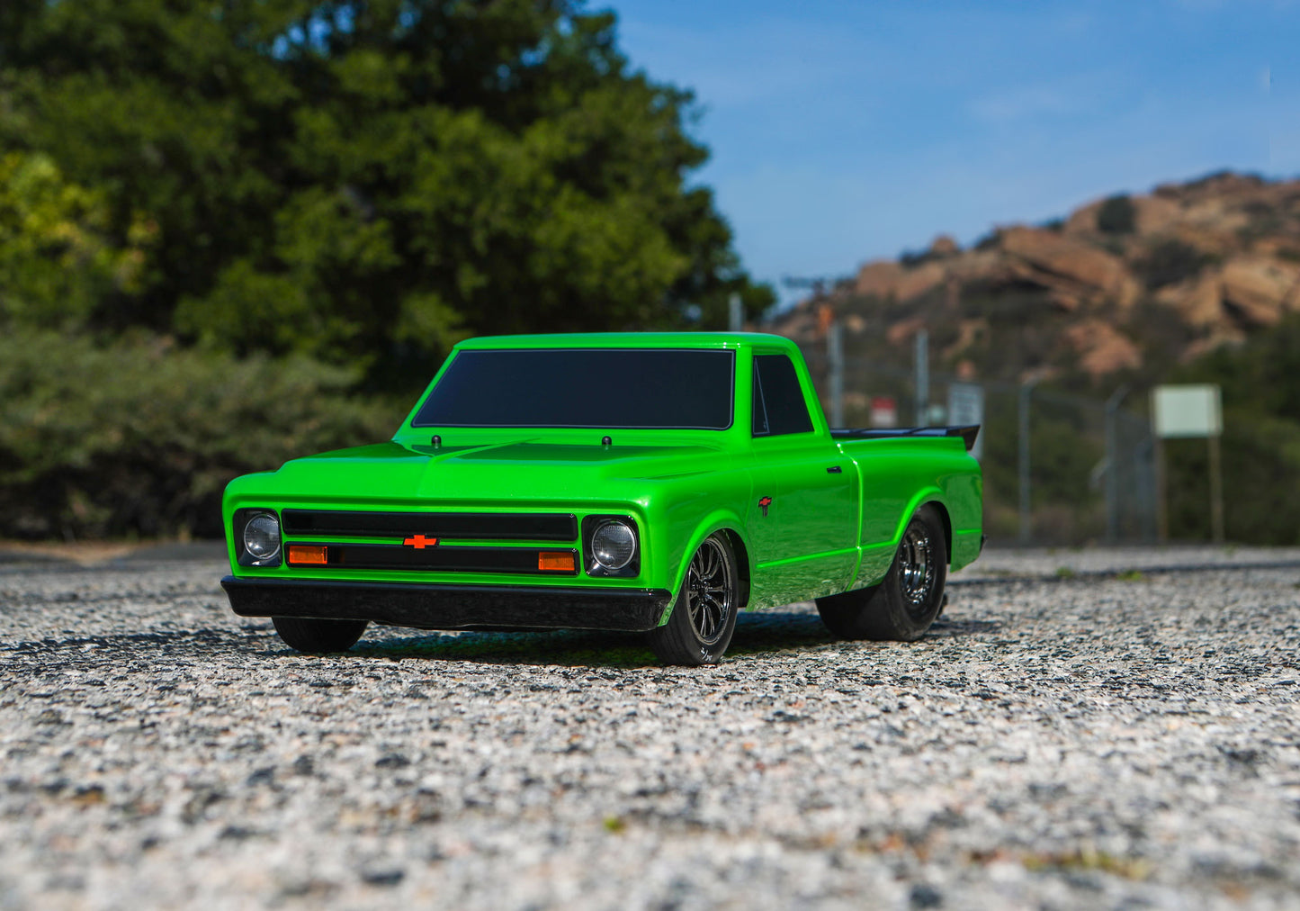 Traxxas Drag Slash 1/10 2WD RTR No Prep Truck w/1967 Chevrolet C10 Body TQi 2.4GHz Radio & TSM