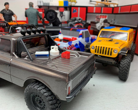 Scale By Chris 1/24 Scale Half Depth Combo Pack 2 w/Propane Tank, Jerry Can, Blue Ice Chest